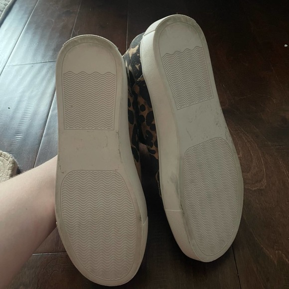 new steve madden claud leopard cheetah high top sneakers size 6.5 - Picture 2 of 4